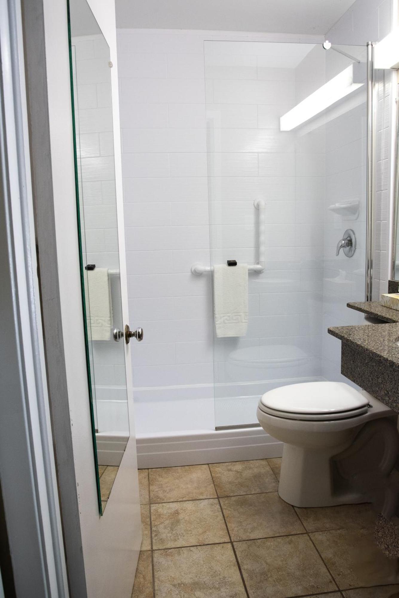 Aurora Inn Kingston Dış mekan fotoğraf