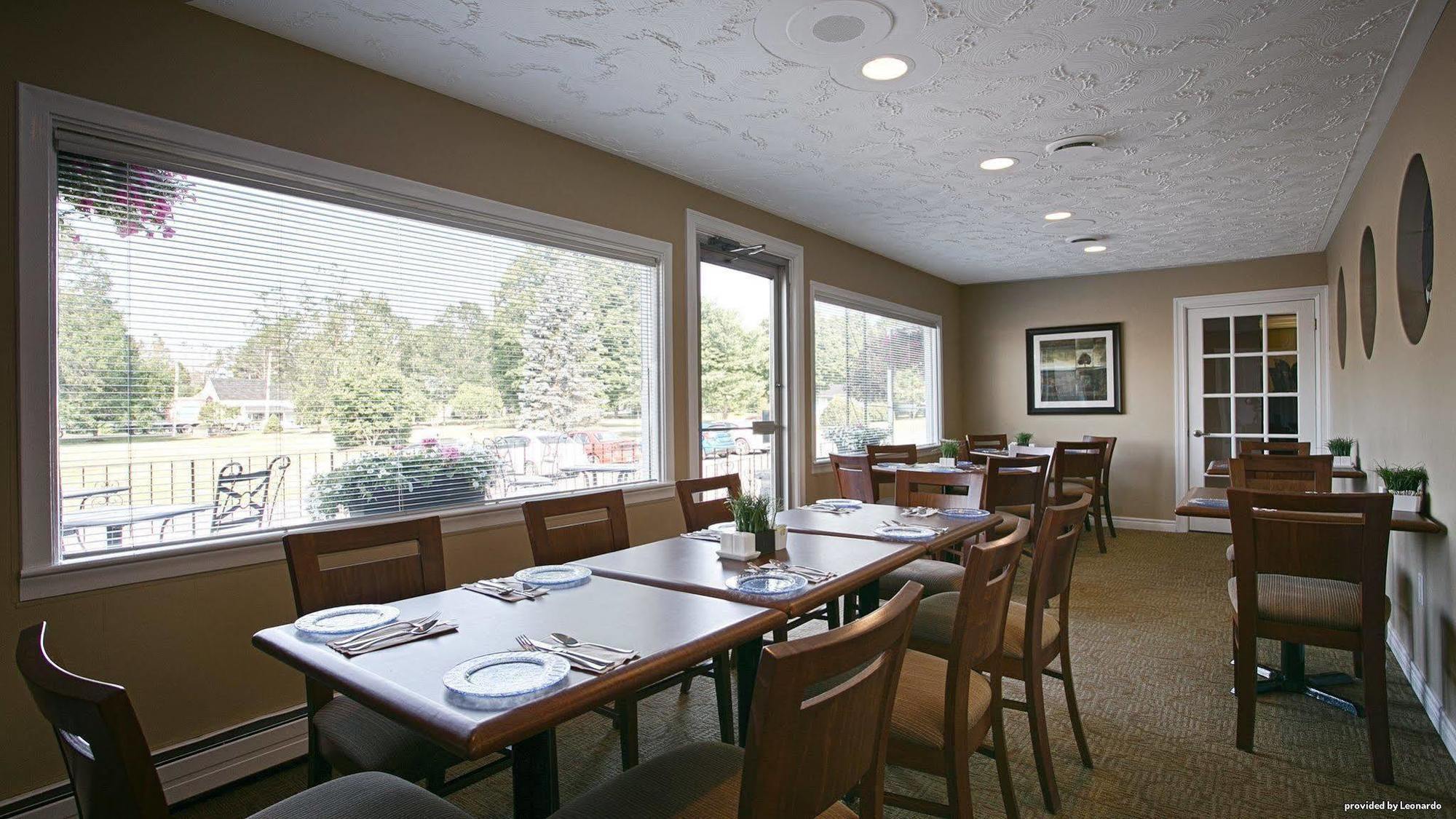 Aurora Inn Kingston Dış mekan fotoğraf